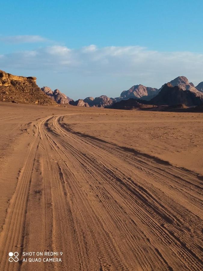 Wadi Rum Stargazing Camp Exterior foto