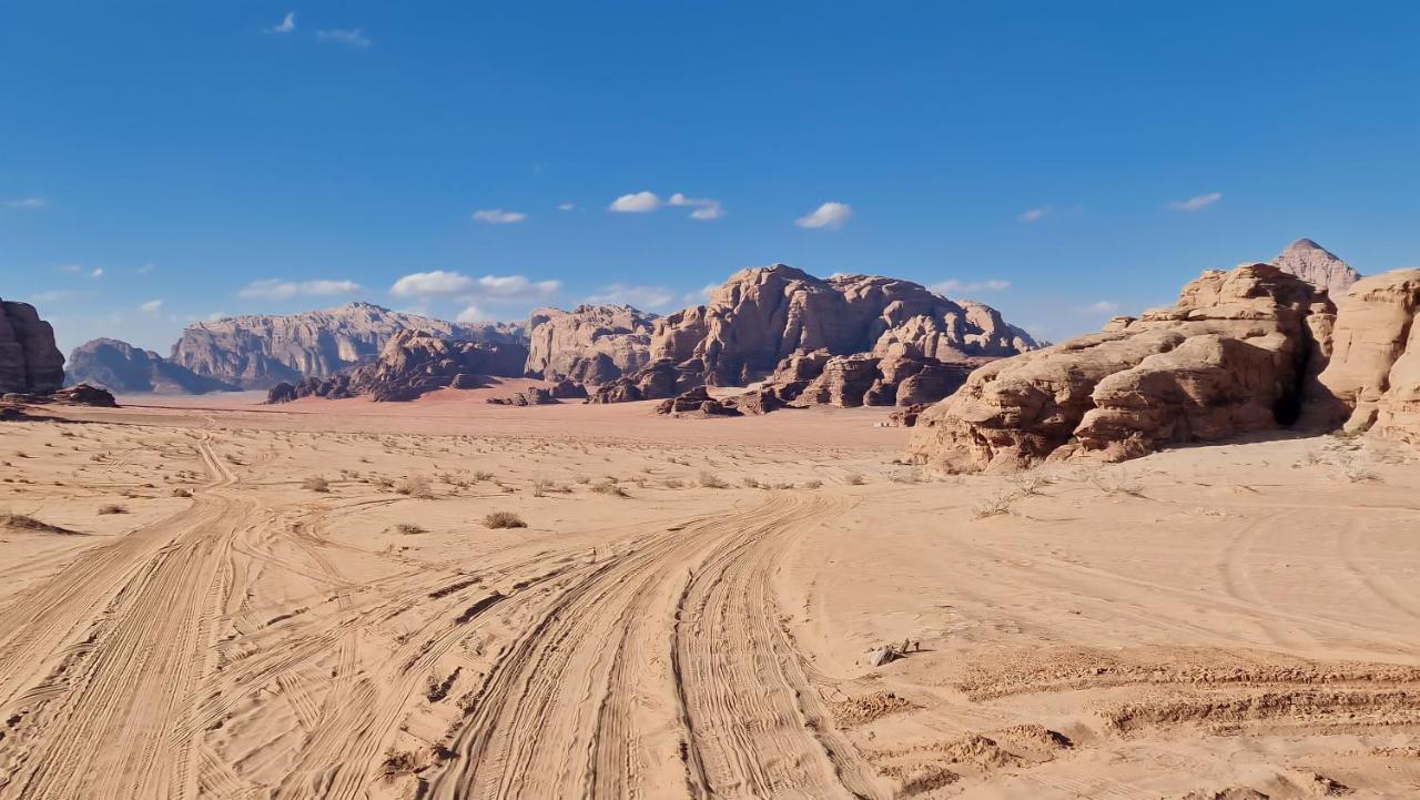Wadi Rum Stargazing Camp Exterior foto