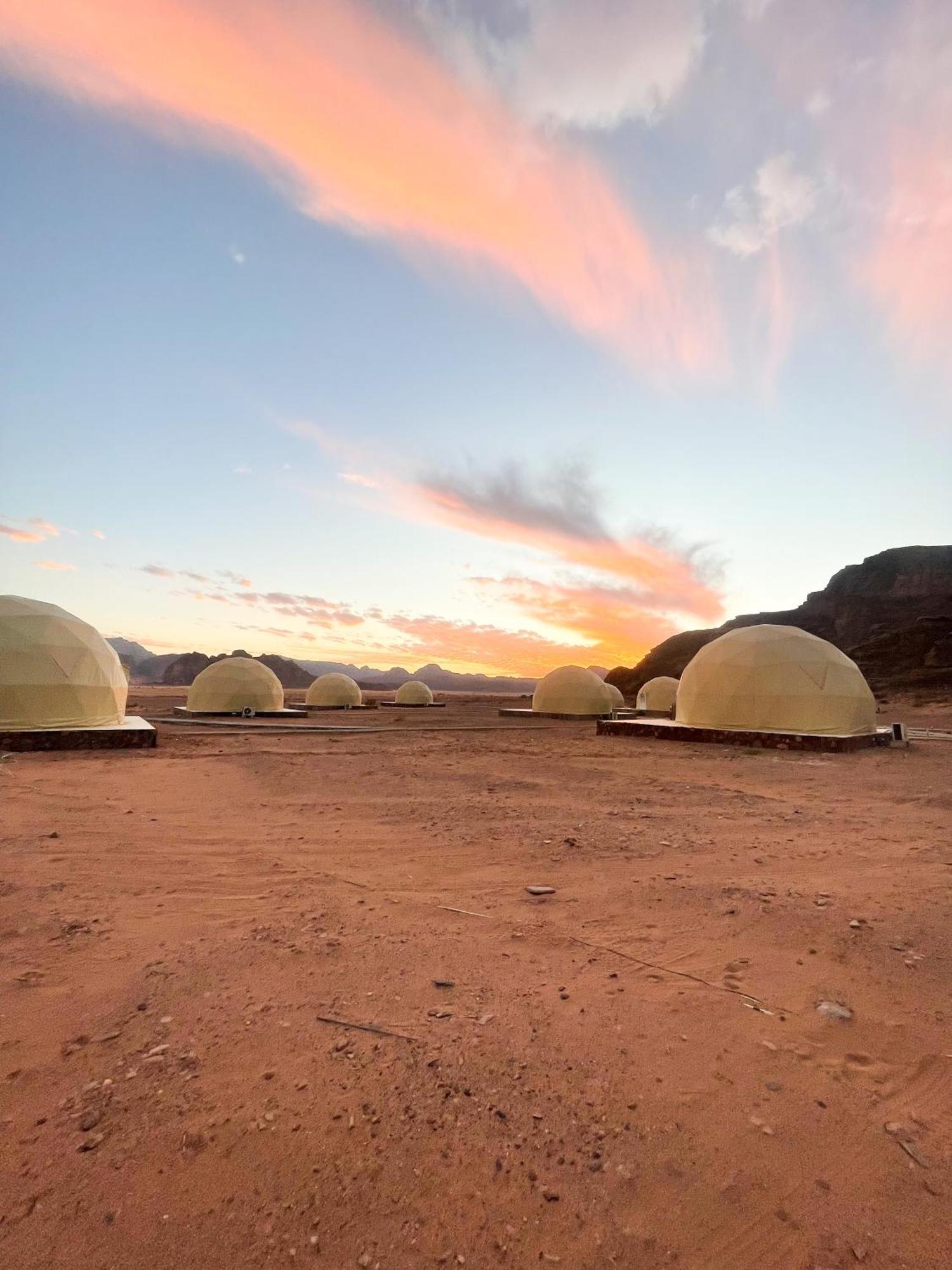 Wadi Rum Stargazing Camp Exterior foto